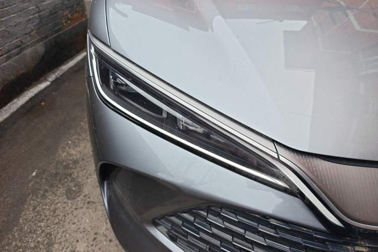 Used BYD Song L DM-i 2024 112 km Beyond Edition
