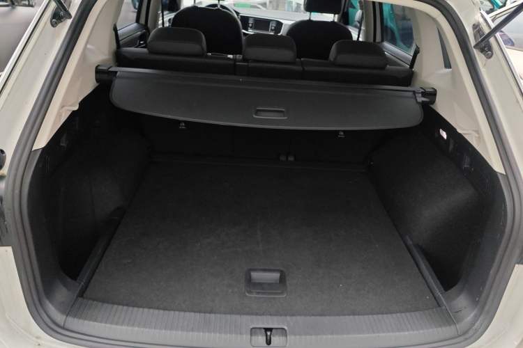 Used Volkswagen Tayron 2019 330TSI Two-Wheel Drive Luxury Model China VI Standard