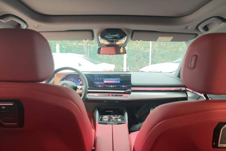 Used BMW 5 Series 2026 530Li Leading M Sport Package
