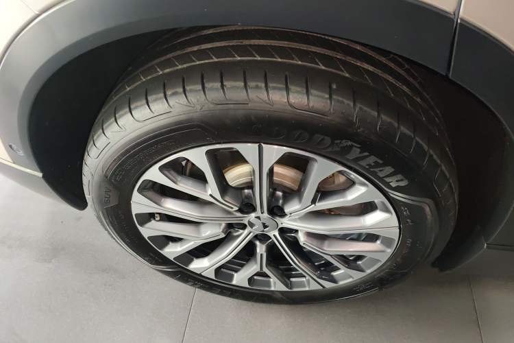 Used Nio ES6 2023 75 kWh Right Rear Wheel Hub