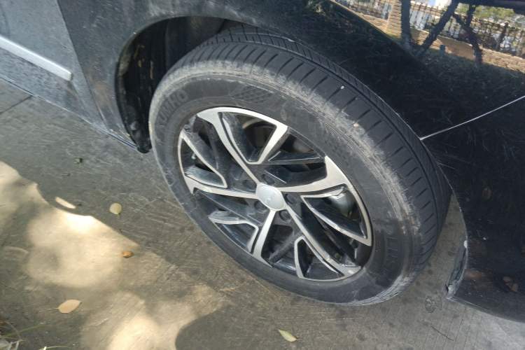 Used Haval JOLION 2021 1.5T Automatic Four-Door Version
