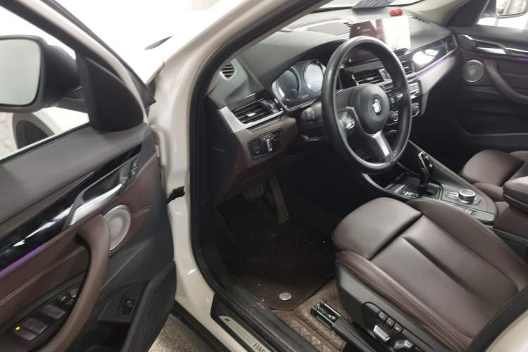 Used BMW X1 2021 sDrive25Li Leading Model
