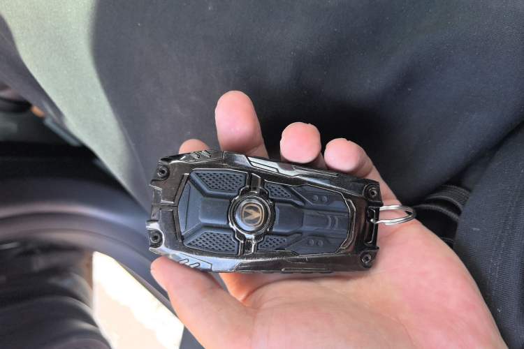 Used CHANGAN Eado 2023 Changan Edition PLUS Blue Whale NE 1.4T GDI DCT Prestige Version