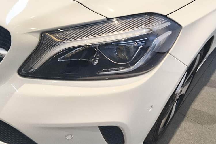 Used Mercedes-Benz A-Class 2018 A 200 Fashion Model