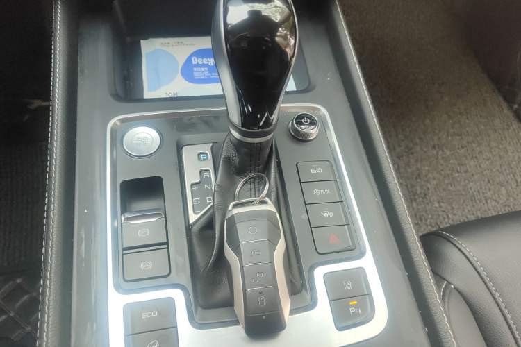 Used BYD Tang 2018 2.0T Automatic SmartConnect Prestige 7-Seater China V Standard