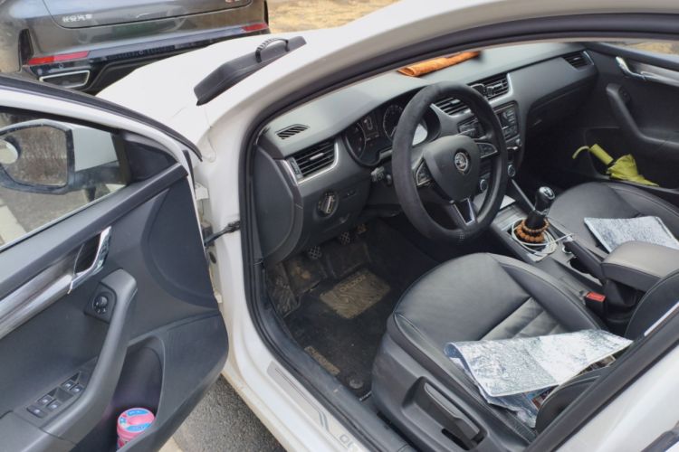 Used Skoda Octavia 2017 1.6L Manual Smart Drive Edition