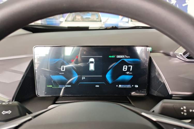 Used Dongfeng Aeolus SKY EV01 2025 530 km AIR Elite Edition