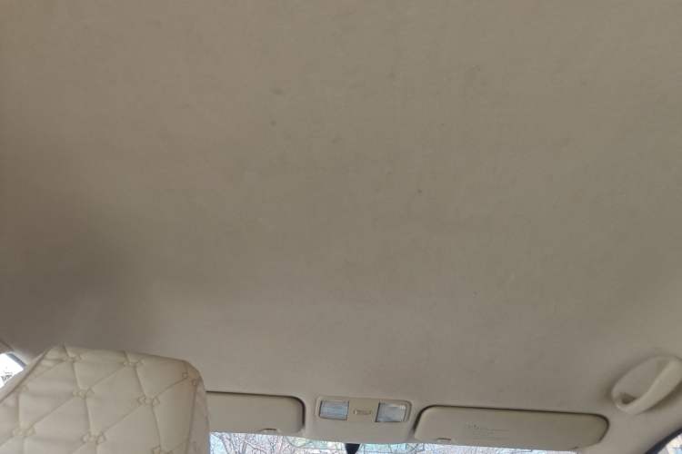 Used Hyundai Verna (older generation) 2010 Sedan 1.4L Automatic Comfort Model GS
