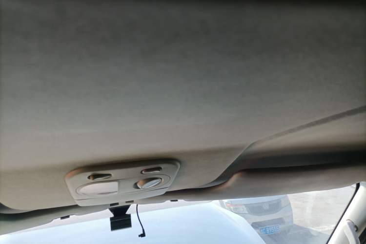 Used Iveco Eurocargo 2021 2.0T Manual - Yunrui Short Wheelbase Low-Roof Side-Sliding Door F1A