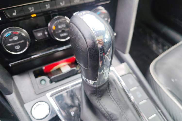 Used Volkswagen Lamando 2019 280TSI DSG Luxury Edition China V Standard