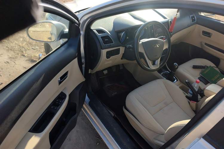 Used Chery E3 2013 1.5L Manual Fashion Model