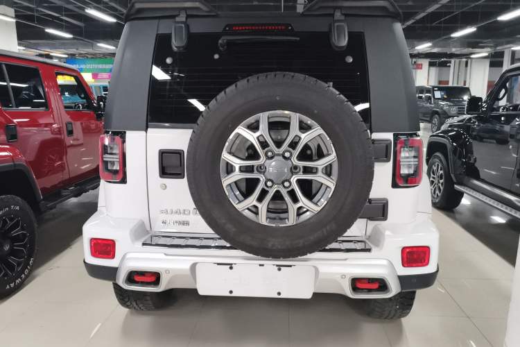 Used BAIC Off-Road BJ40 2023 2.0T Automatic Four-Wheel Drive Urban Hunter Edition Chivalrous Type