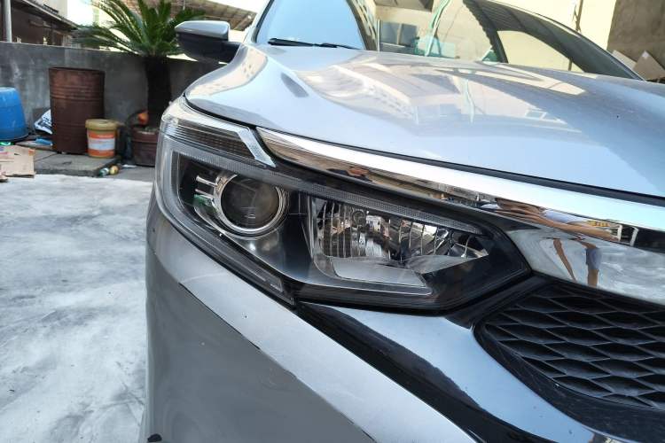 Used Honda Crider 2019 180 Turbo CVT Luxury Edition China V Right Front Headlight