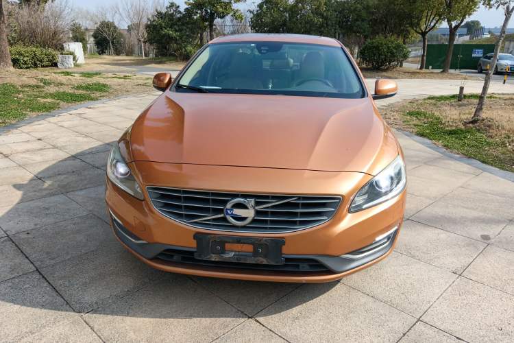 Used Volvo S60 2014 S60L 2.0T Zhiyuan Edition