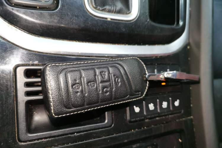 Used GAC Trumpchi GS8 2017 320T Two-Wheel Drive Luxury Edition (7 Seats)