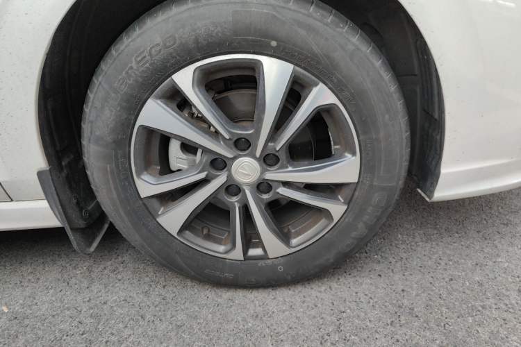 Used CHANGAN Eado 2022 PLUS Blue Whale NE 1.4T GDI DCT Prestige Edition
