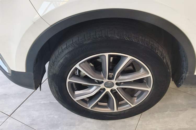 Used Geely Auto Emgrand X7 Sport 2021 Million Edition 1.8TD DCT Two-Wheel Drive Luxury Model
