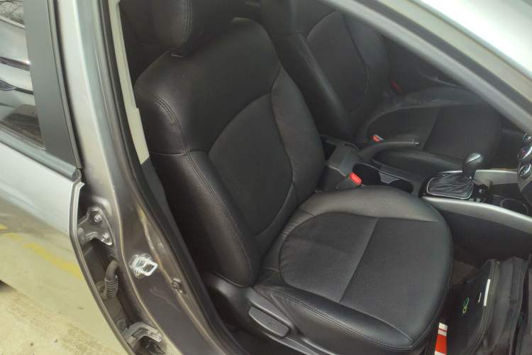 Used Kia Forte 2014 1.6L AT GL