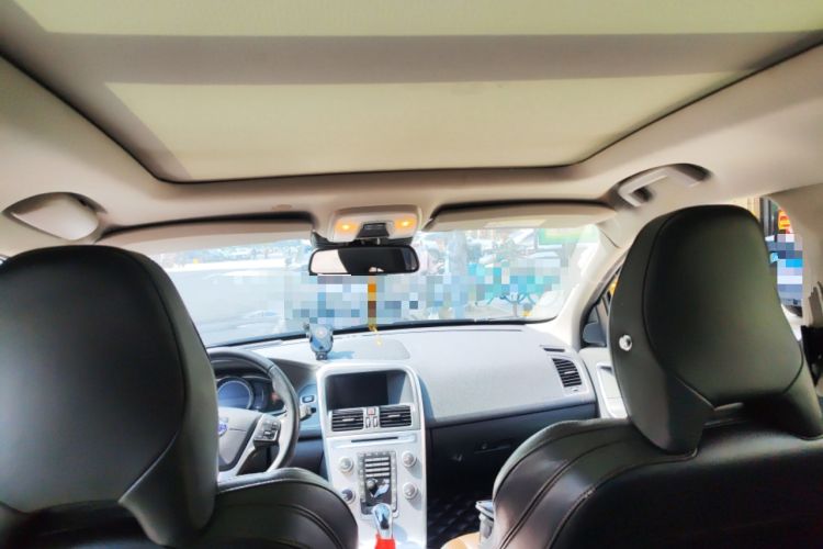 Used Volvo XC60 2017 T5 AWD Smart Range Edition Headliner