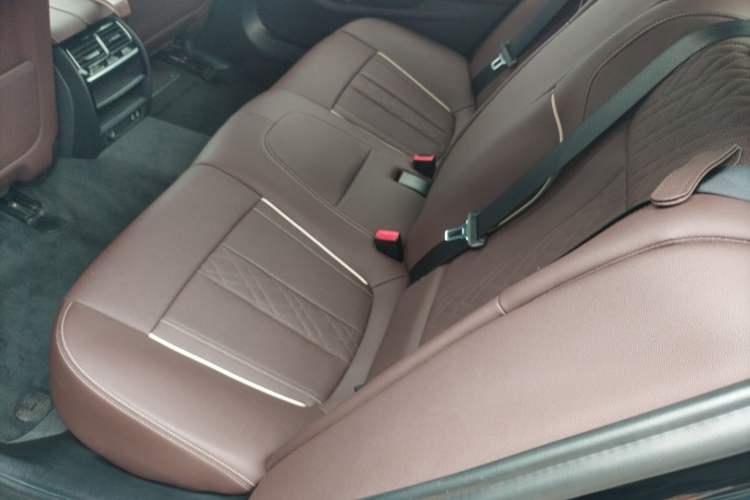 Used BMW 5 Series 2023 Restyled 530Li Leading Edition M Sport Package