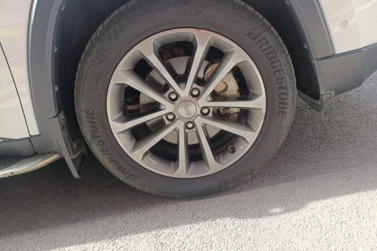 Used Jeep Grand Commander 2018 2.0T Four-Wheel Drive Prestige Edition China V