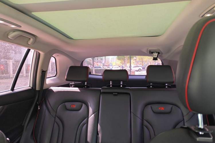 Used CHANGAN CS75 2018 280T Automatic Yazi Model China V Standard