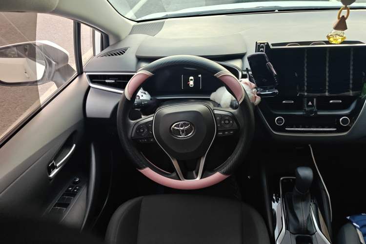 Used Toyota Levin 2023 Smart Electric Hybrid Dual-Engine 1.8L Luxury Edition
