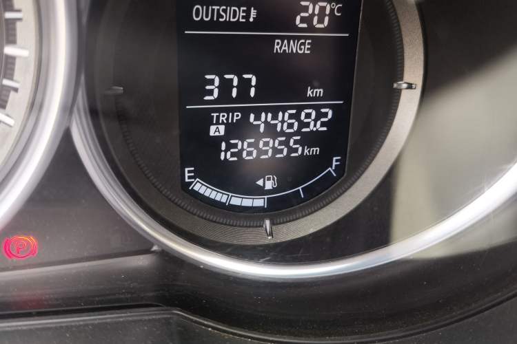 Used Mazda Atenza 2015 2.0L Blue Sky Luxury Edition
