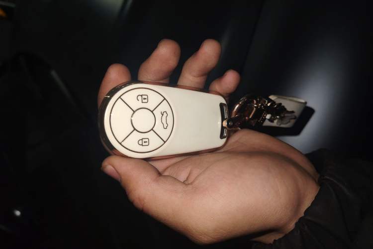 Used ORA Good Cat GT 2023 Mulan Edition 401 km Premium Version Vehicle Key