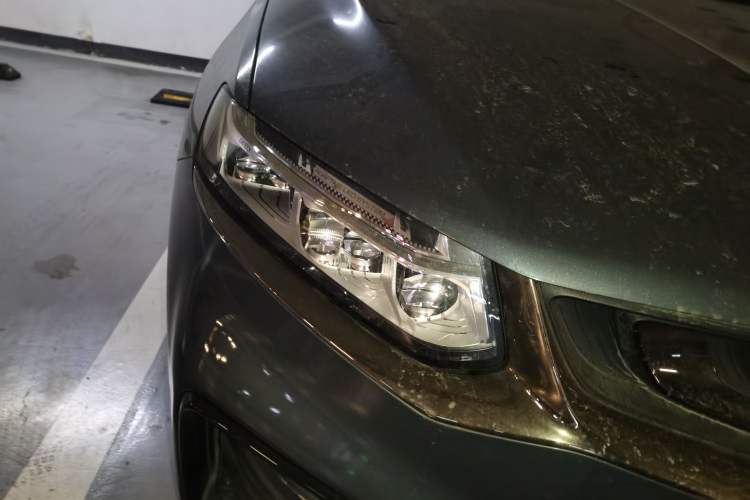 Used Geely Auto Monjaro New Energy 2019 400T Yuxingzhe Pure Electric Range 80 km Right Front Headlight