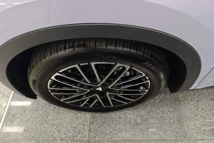 Used firefly 2025 Illuminated Edition
