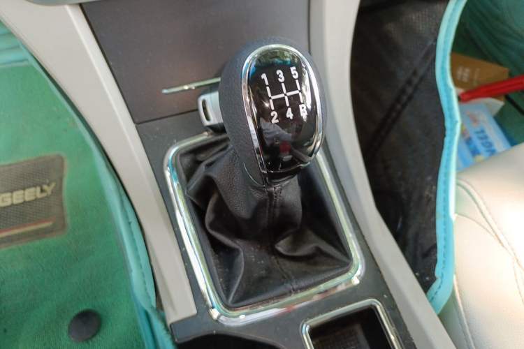 Used Geely Auto Emgrand 2014 Hatchback 1.5L Manual Fashion Edition