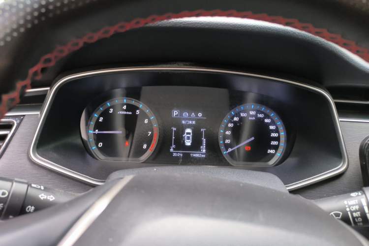 Used CHANGAN OSHAN X7 2020 1.5T Automatic Luxury Model Instrument Cluster