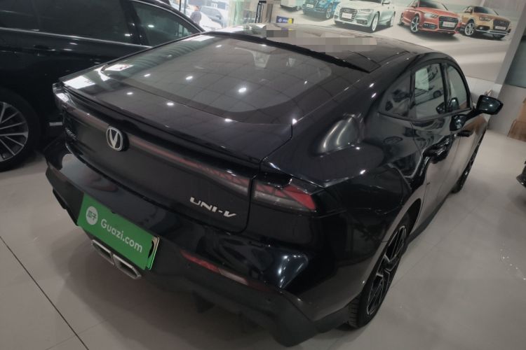 Used Changan UNI-V iDD 2024 Blue Whale Smart Electric iDD 136km Luxury Model
