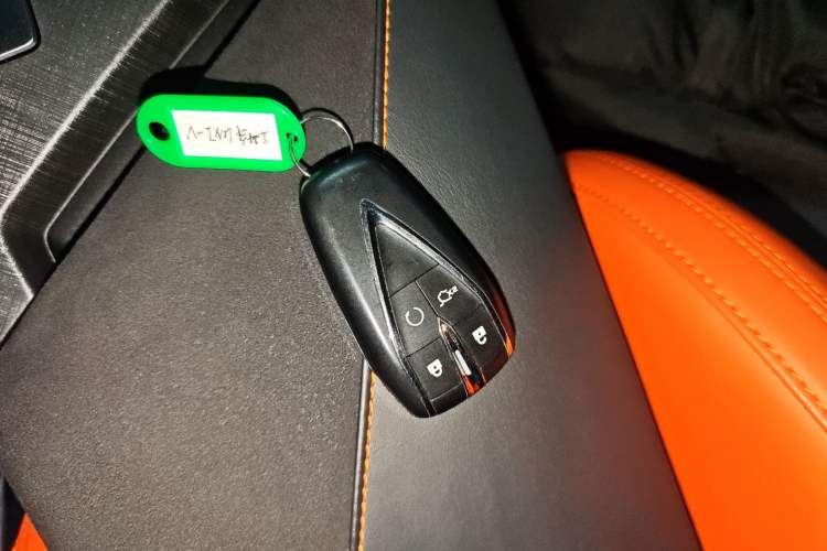 Used Changan UNI-V 2024 1.5T Prestige Sport Edition