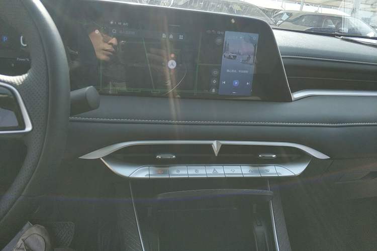 Used Venucia V DD-i 2023 110 km iE Version