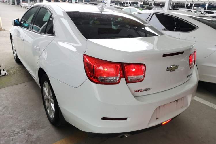 Used Chevrolet Malibu 2014 2.0L Automatic Luxury Edition Exterior 2