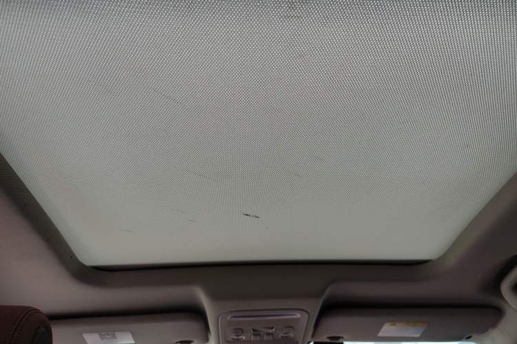 Used FORTHING T5 2018 230T CVT Smart Enjoyment Version Headliner