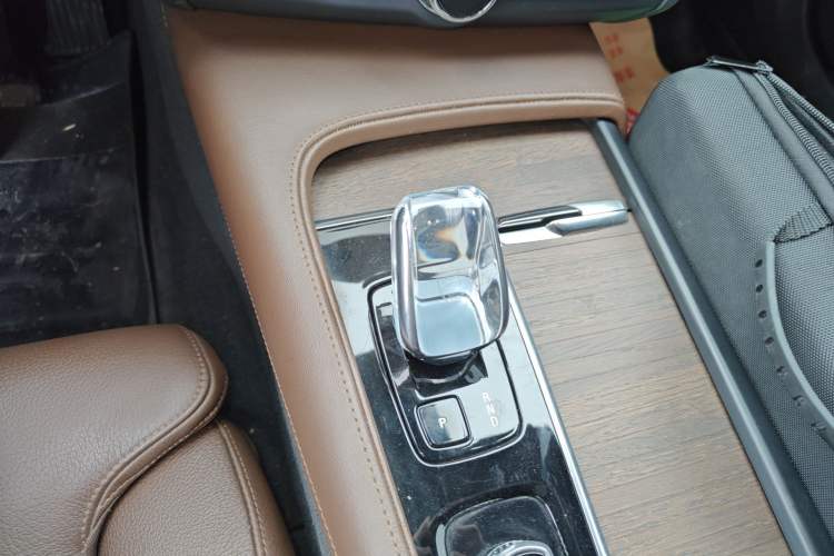 Used Volvo S90 2023 B5 Zhiyi Luxury Edition