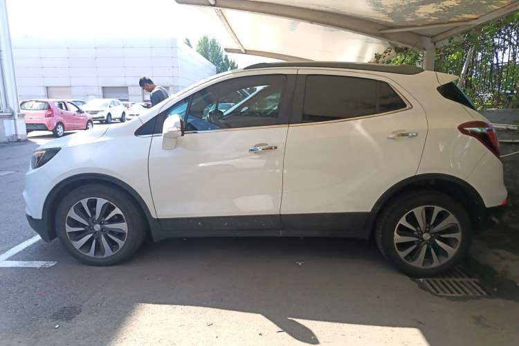 Used Buick Encore 2016 18T Automatic All-Wheel-Drive Flagship Model