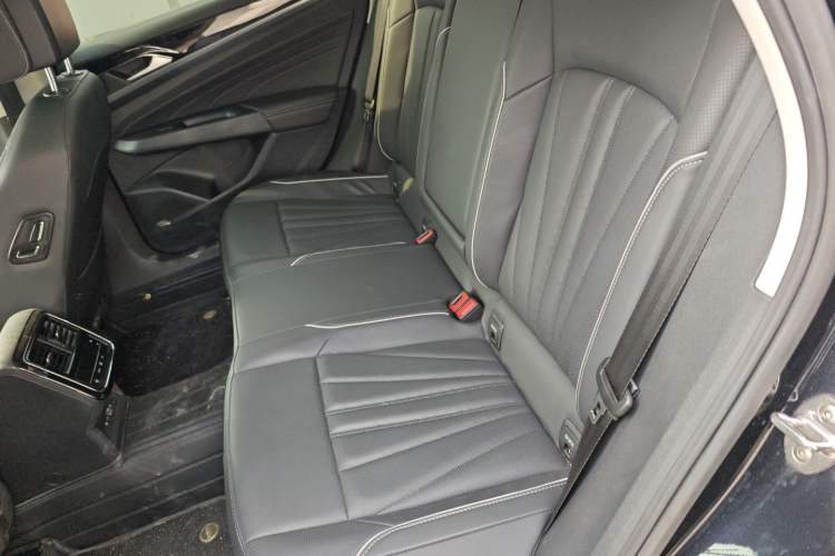Used Volkswagen Passat 2024 380TSI Dragon Edition Left Rear Seat