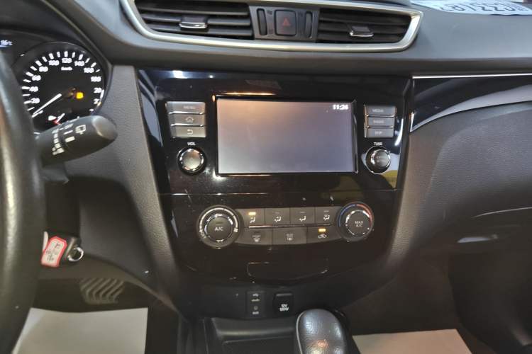 Used Nissan Qashqai 2017 2.0L CVT Smart Enjoyment Version China V Standard
