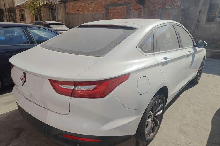 Used Baojun RC-6 2019 1.5T CVT 24-Hour Online Luxury Edition
