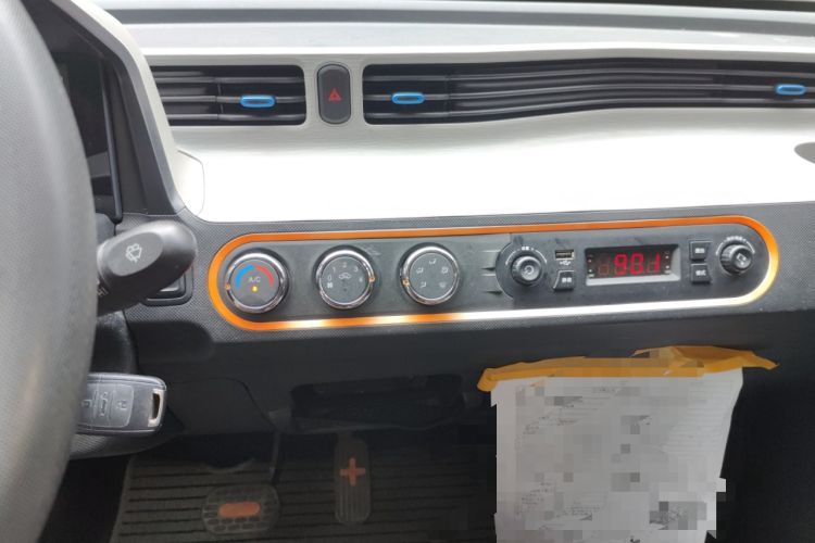 Used Wuling Hongguang MINIEV 2021 Macaron Fashion Model Lithium Iron Phosphate Audio And AC Panel
