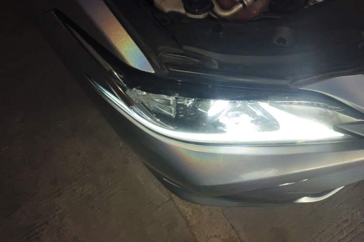 Used Lexus ES 2018 300h Premier Edition China VI Standard
