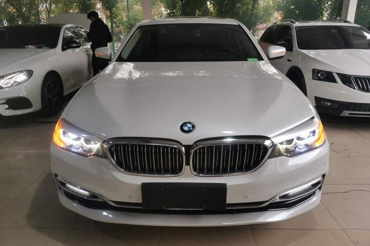 Used BMW 5 Series 2019 530Li Leading Model Luxury Package Front