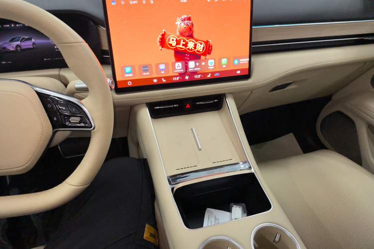 Used Hima AITO M5 2025 Extended-Range Ultra All-Wheel-Drive Version
