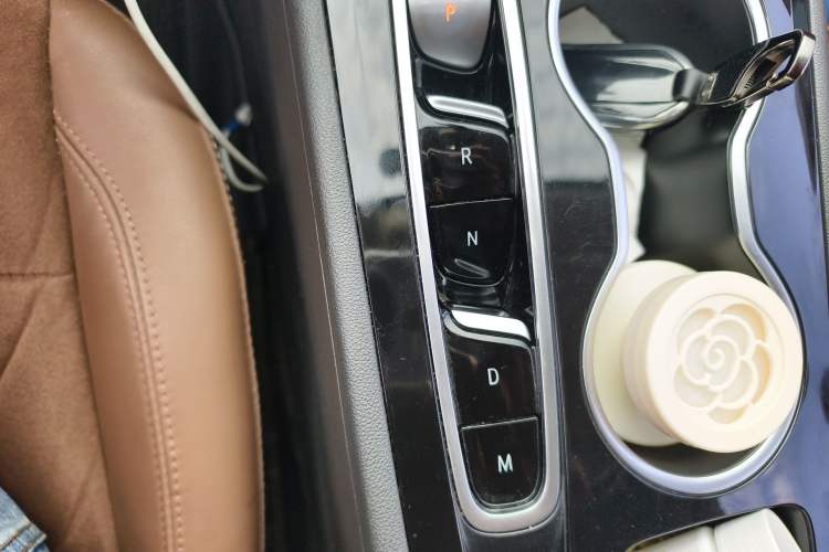 Used Buick Regal 2020 552T Luxury Version Gear Lever