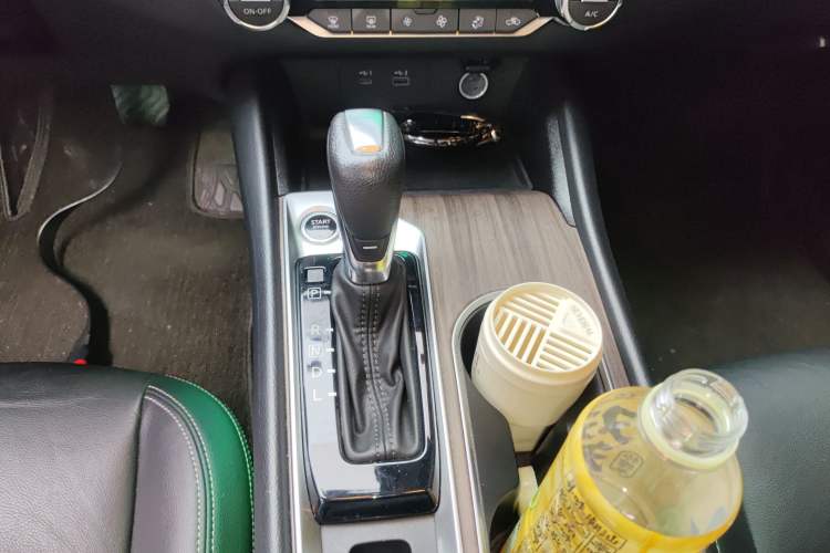 Used Nissan Teana 2021 2.0L XL Comfort Edition Gear Lever