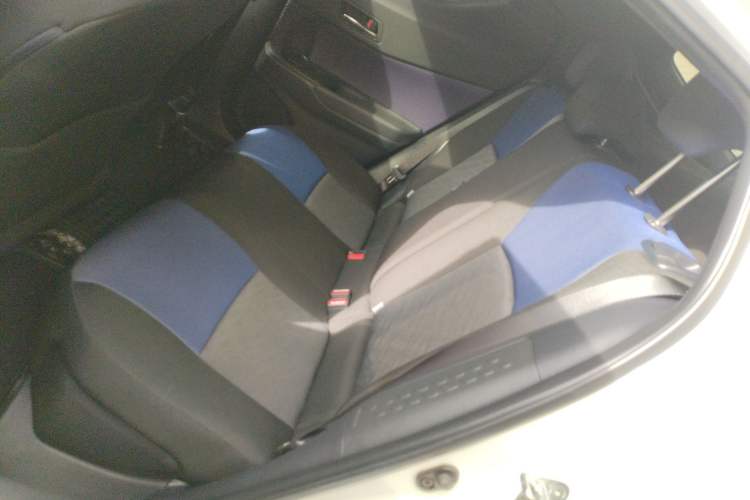 Used Toyota C-HR 2018 2.0L Leading with Sunroof China V Standard
